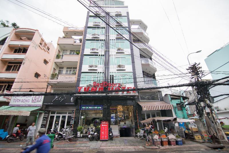 เรดดอร์ซ พลัส เนียร์ เบนทัญ มาร์เก็ต Hotel โฮจิมินห์ซิตี้ ภายนอก รูปภาพ